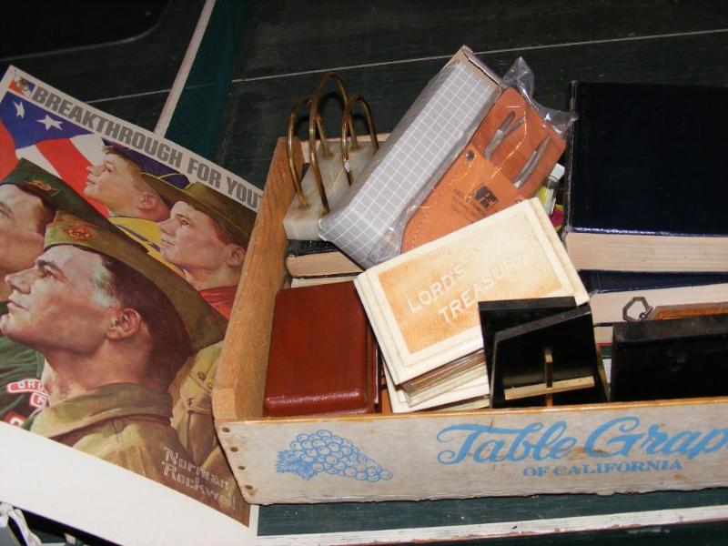 lot 293 image: lot of Misc Items, Bible, book ends...