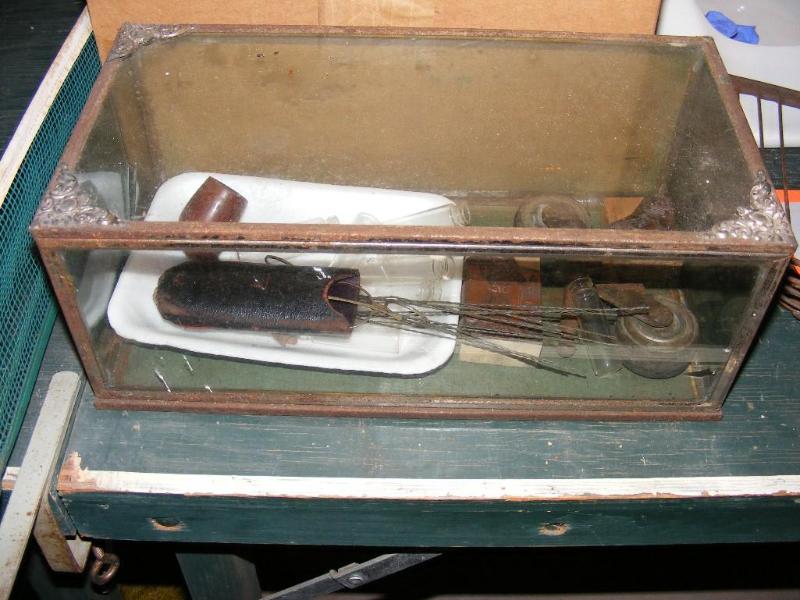 lot 295 image: Lot of Vintage Store Items, Scale, ...