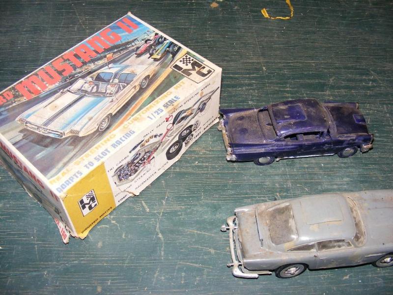lot 345 image: Model Cars, the box has parts and p...