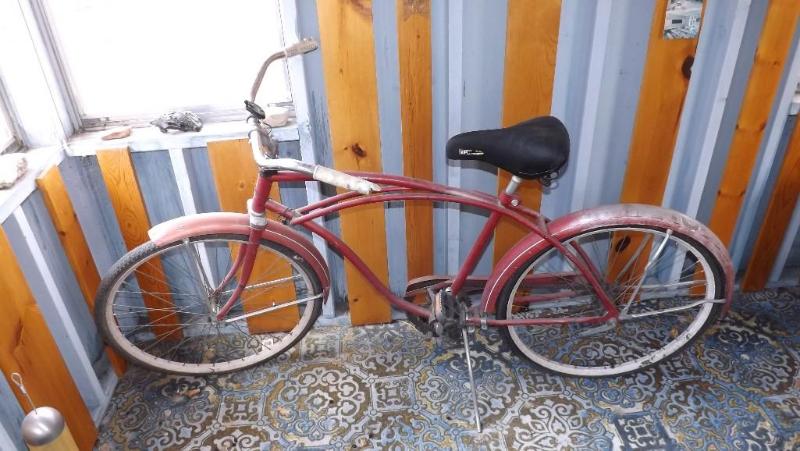 lot 364 image: older red bicycle...