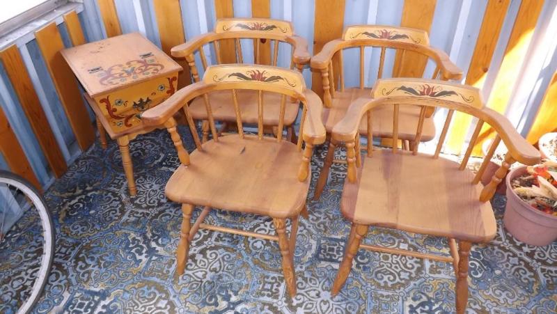 lot 365 image: 4 wooden chairs and table with hing...