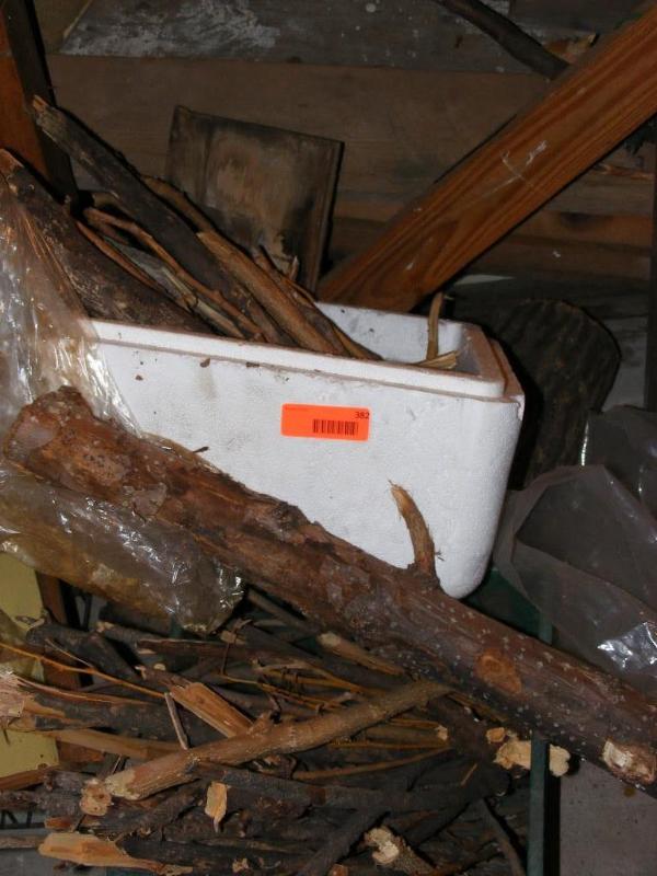 lot 382 image: Lot of WoodKindling, includes all ...