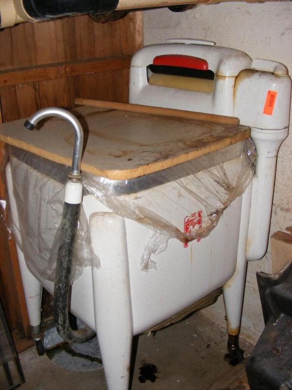 lot 396 image: Vintage Maytag Washing Machine...