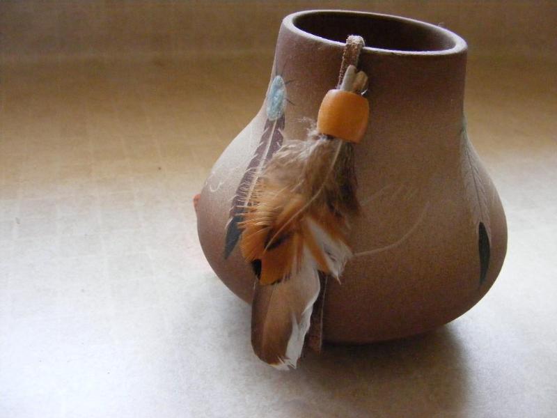 lot 75 image: Native American Style Pottery by Be...