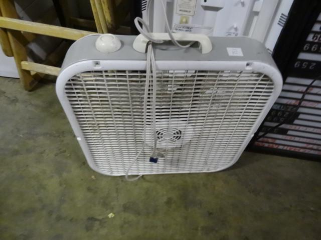 20&quot Lasko fan...