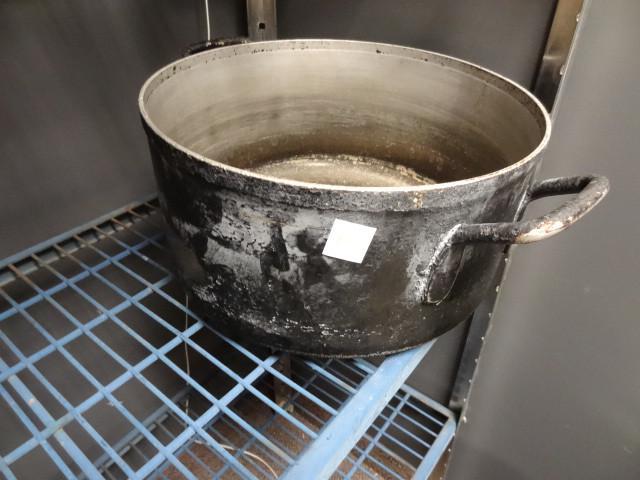 14&quot alumium pot...