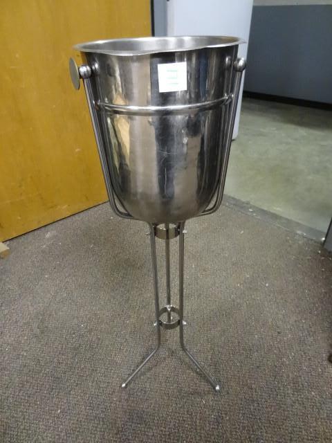 Wine chiller stand...