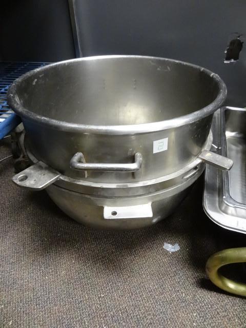 21&quot mixer bowl...