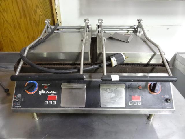 Star pro max panini grill. 220 volt...