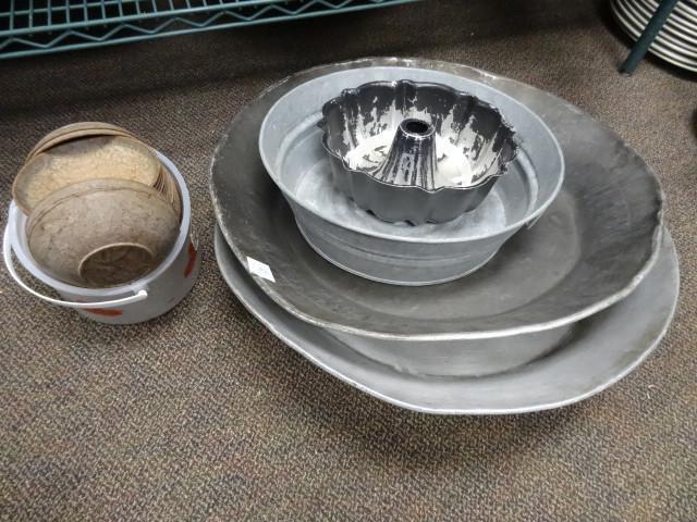 Brown Bowls. 2 Large Covers...