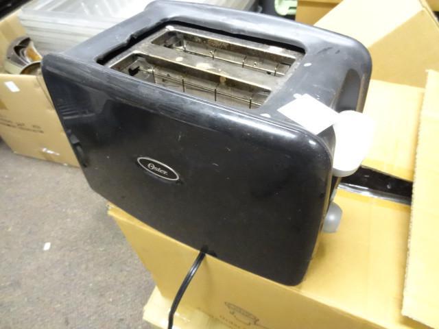 Oster 2 Slice Toaster...