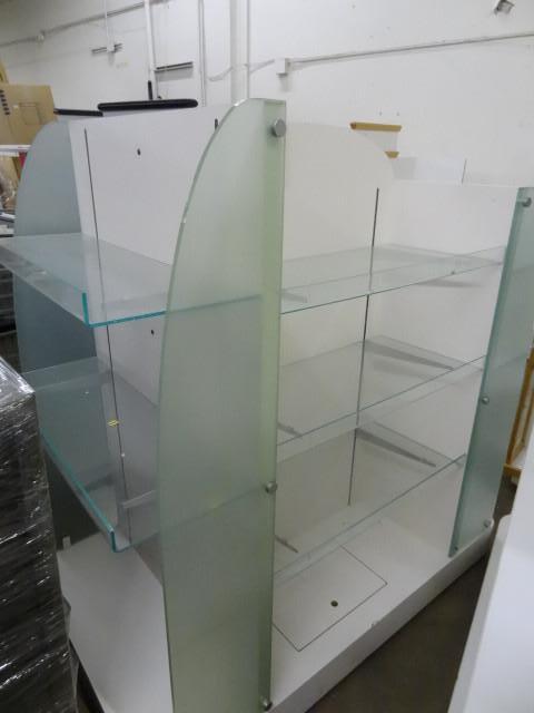 Retail Store Fixture on Wheels. 4 S...