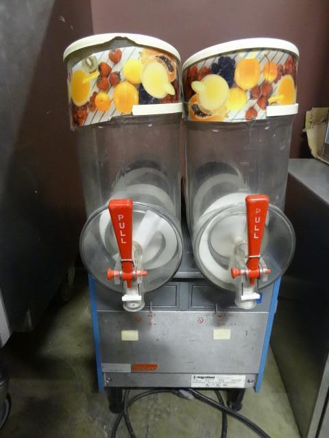 Vgolini 2 flavor smoothie machine. ...