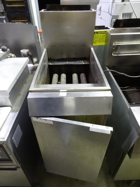 Hobart Deep Fryer. Natural Gas....