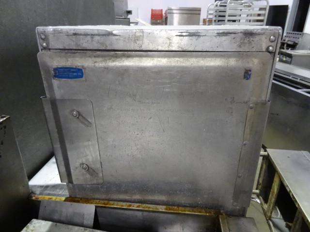 Aluminum Tray Holding Cabinet. 20 x...