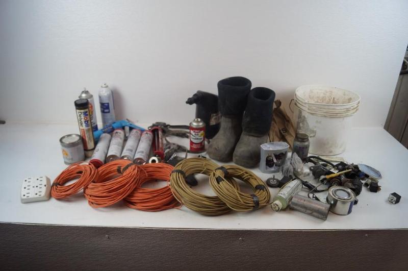 Grease tubes, halagen bulbs, wire