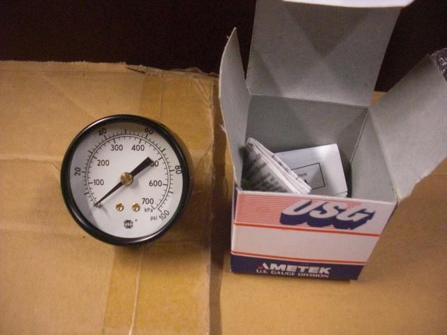 Case of Pressure Gauges