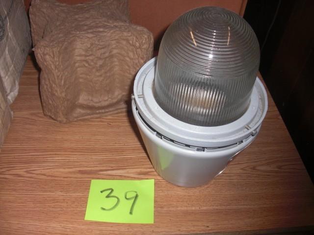 HazardousWet condition light fixtures
