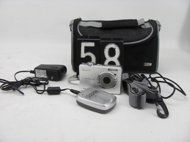 lot 58 image: Kodak easyshare C763 digital camera...