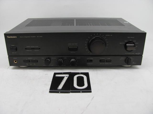 lot 70 image: Technics SU-V460 sterio amp. This u...
