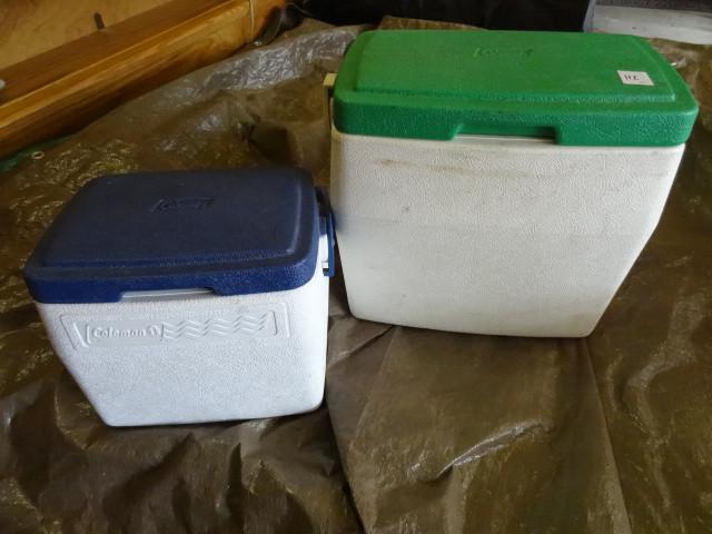 lot 112 image: Coleman lunch cooler and Coleman ca...
