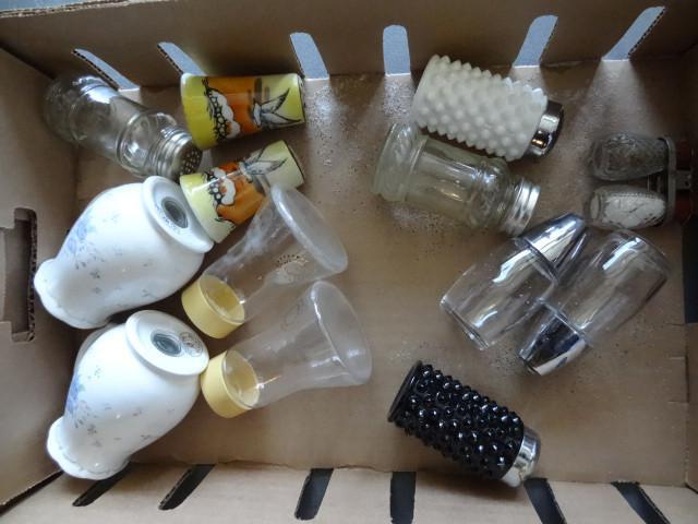 lot 205 image: 7 pair of salt and pepper shakers....