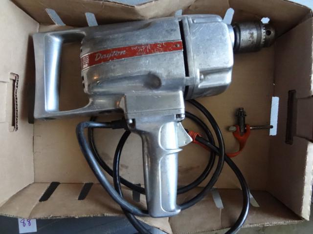 lot 218 image: Dayton 12&quot heavy duty drill. ...