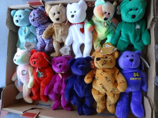 lot 237 image: 12 beanie baby bears...
