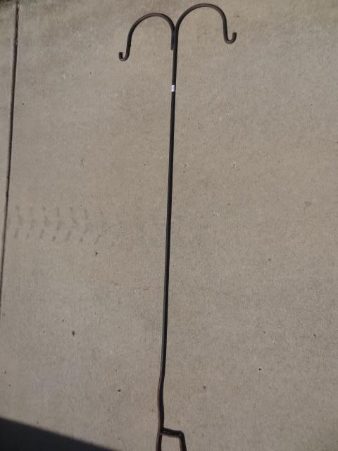 lot 295 image: Metal shepards hook...