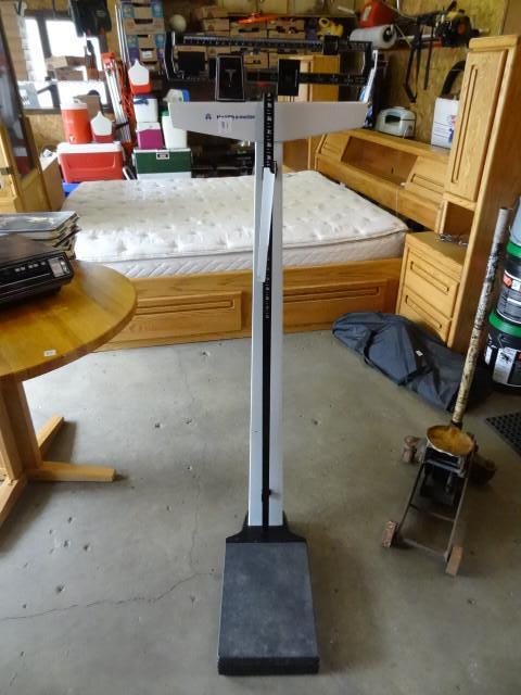 lot 81 image: Health O meter commercial doctors s...