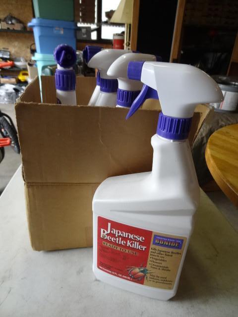 lot 87 image: Bonide japanese beetle killer. 3 bo...