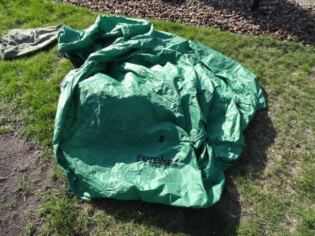 lot 9 image: Eureka VCS screen tent. 10 x 16. No...