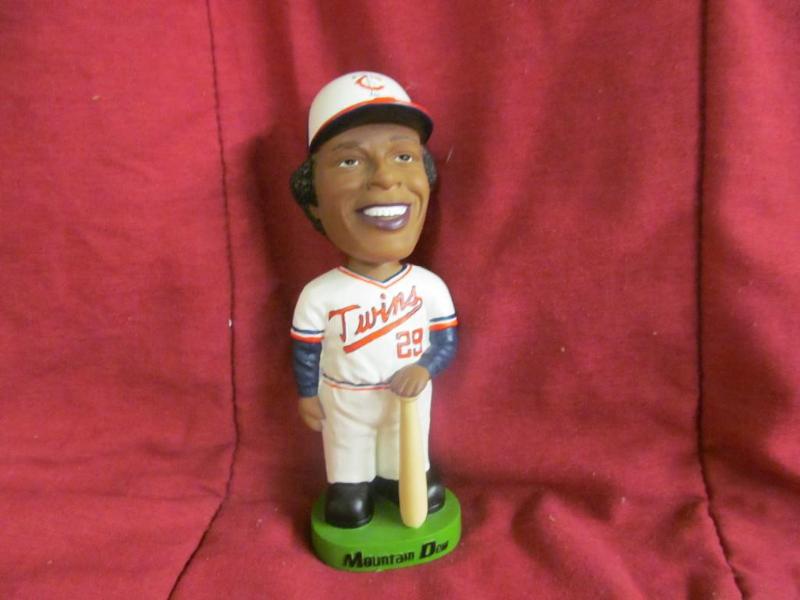lot 108 image: Twins #29 Rod Carew Bobble Head - M...