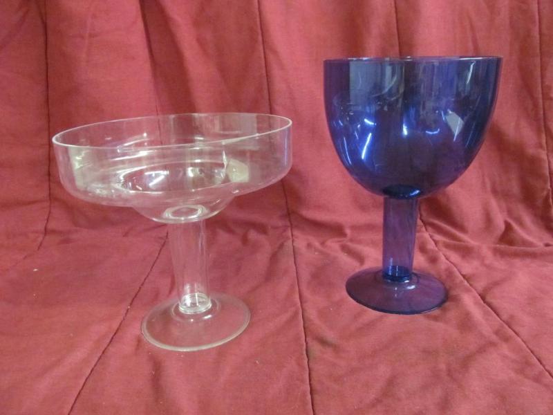 lot 116 image: 2 Large Decorative Drink Glasses 12...