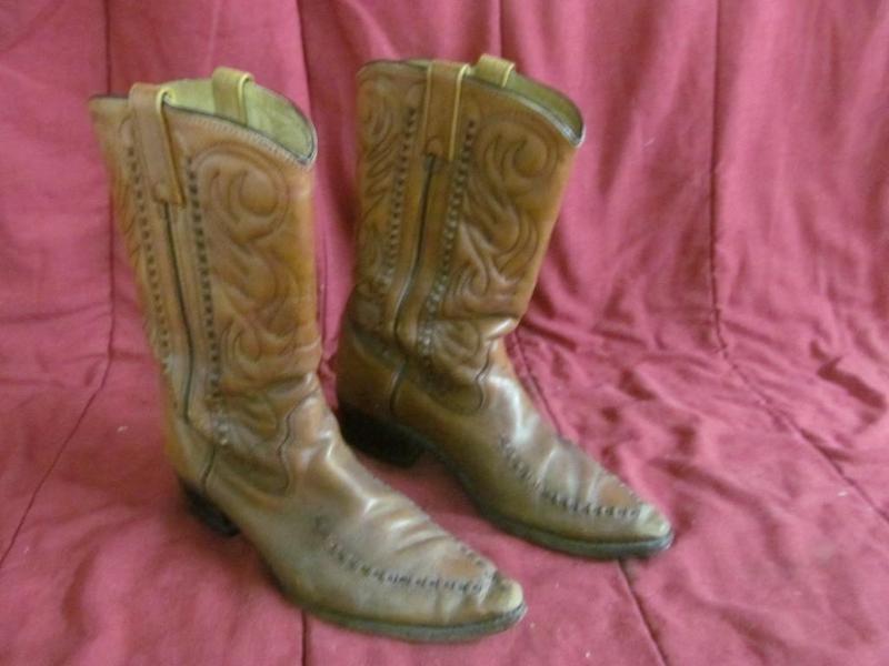 lot 143 image: Double H Boot Size 9...