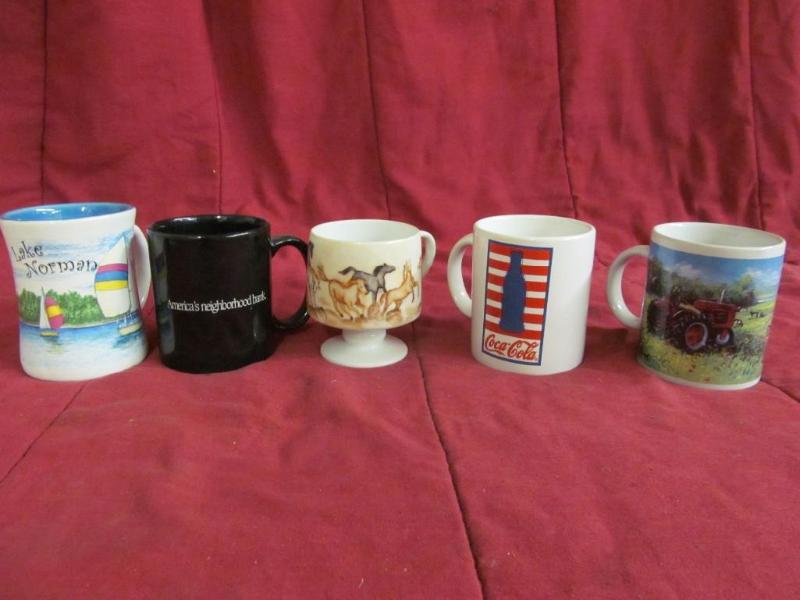 lot 165 image: 5 Decorative Mugs - Lake Norman, Co...