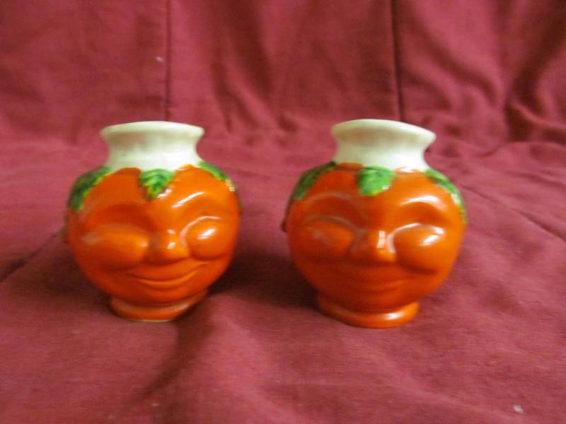lot 171 image: Pair of Tomatoes 2 in Tall Salt and...