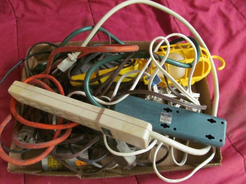 lot 207 image: Box with Power Strips, Treble Light...