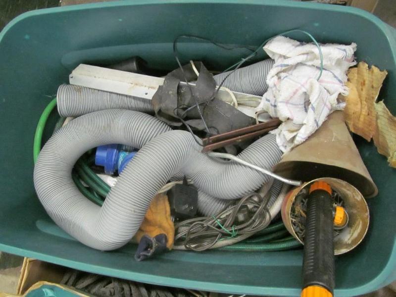 lot 225 image: Tote with RV Gray Water Drain Hose,...