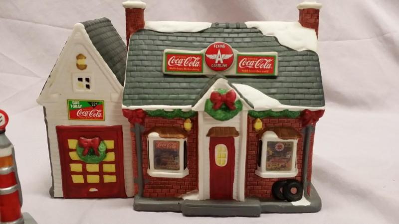 Townsquare&nbspCollection of Flyi...