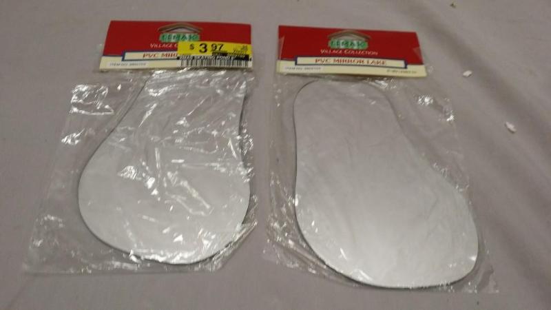 Lemax set of 2 PVC Mirror Lake. Coo...