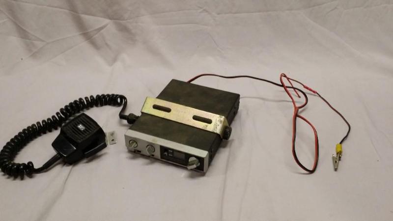 Realistic CB Radio 40 channel Model...