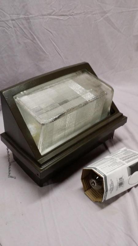 Cooper Lighting 250 Watt Model PM25...