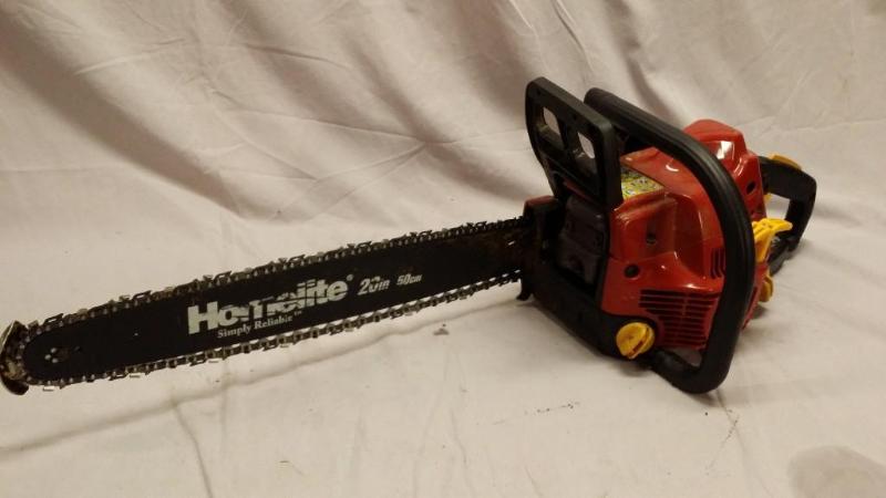 Homelite 20&quot chain saw. This i...