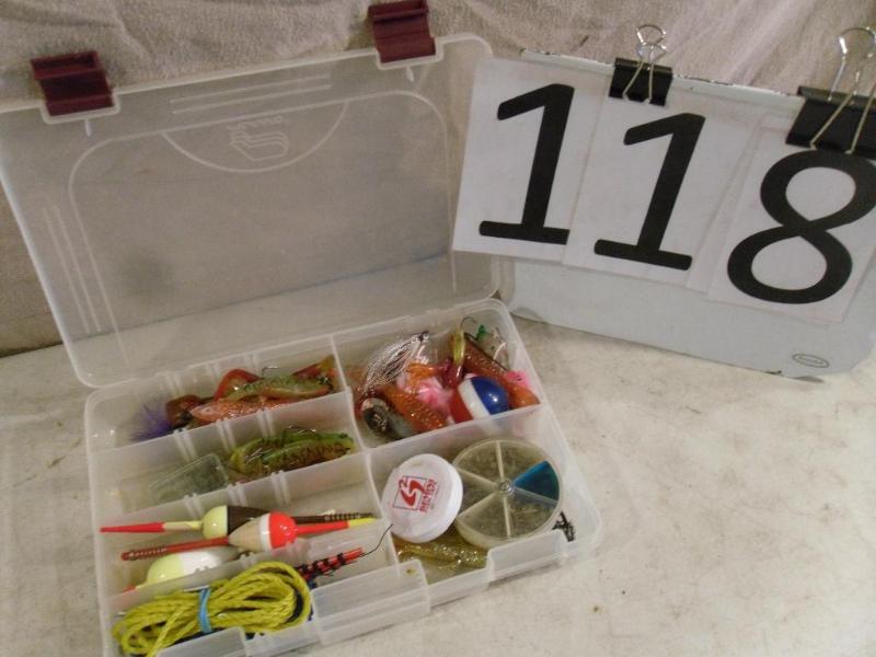 lot 118 image: Plastic Organizer Full of Assorted ...