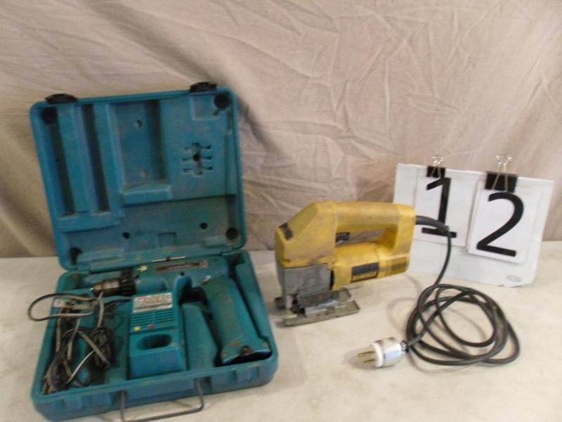 lot 12 image: DeWalt&nbspJig Saw (works intermit...