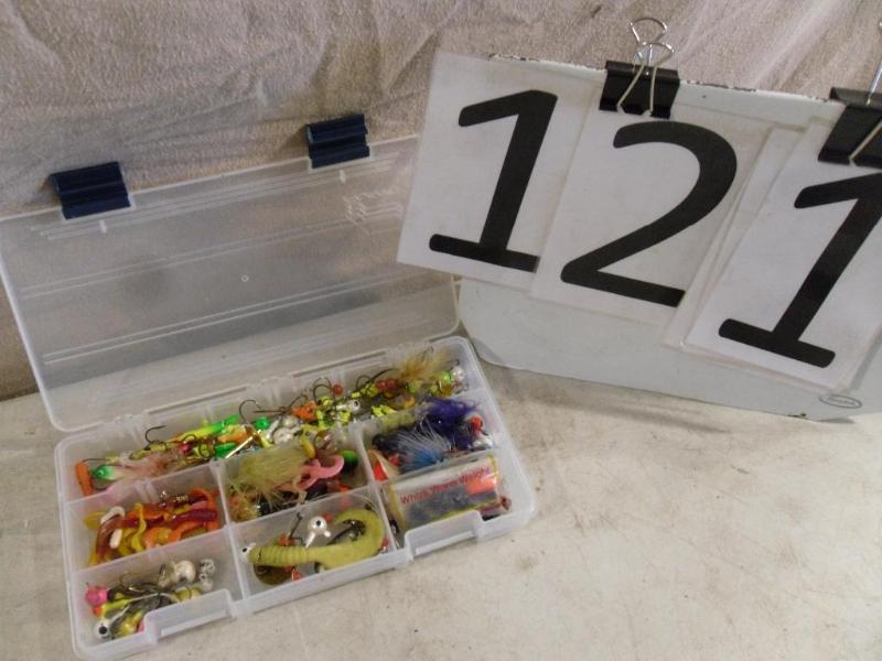 lot 121 image: Plastic Organizer Full of Assorted ...