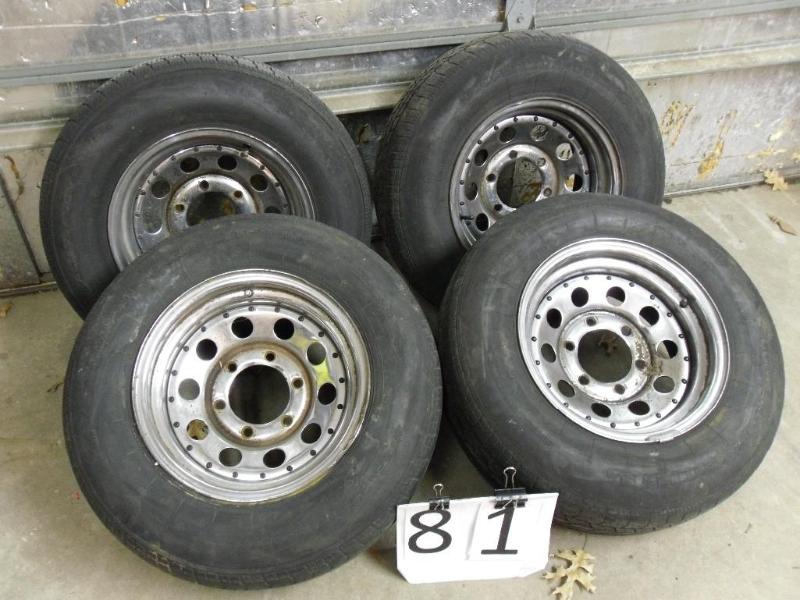 lot 81 image: Set of 4 Steel 14", 6 bolt whe...