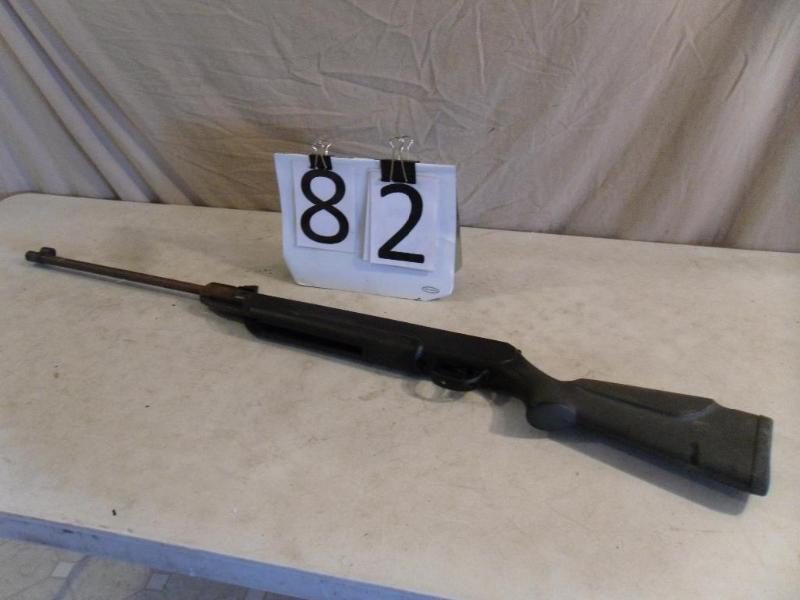 lot 82 image: Daisy Powerline&nbspModel 1000 Air...