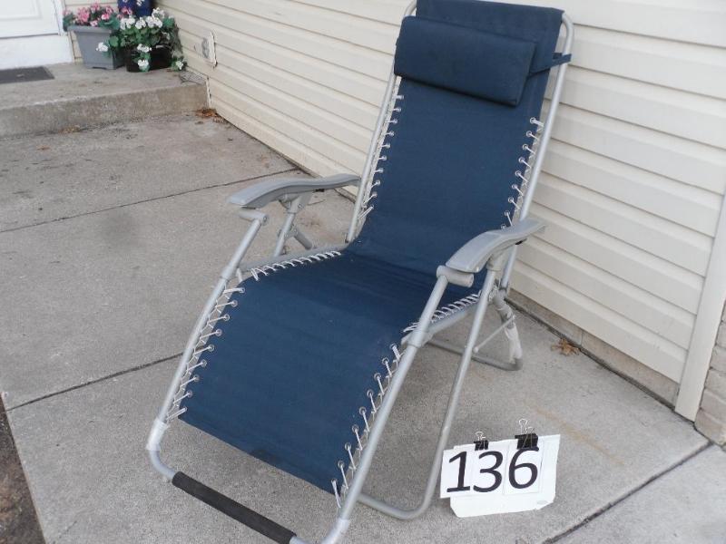 lot 136 image: Nice Lounge Chair. Small scratches,...